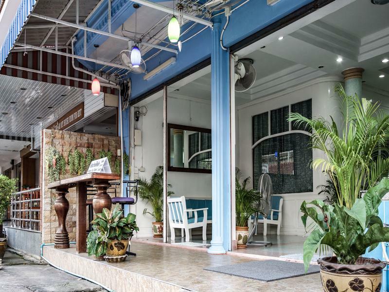 Chaam Guesthouse Cha-Am Exterior photo
